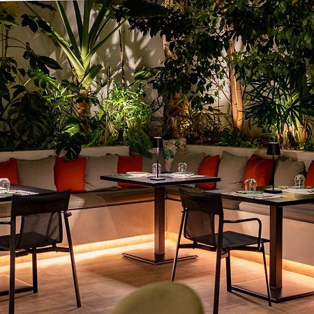 Ivis 4 Boutique Hotel アテネ エクステリア 写真